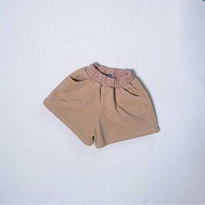 3/$30 Toddler Girl Taupe Beige Fleece Shorts Elastic Waist Pockets Fall Cozy